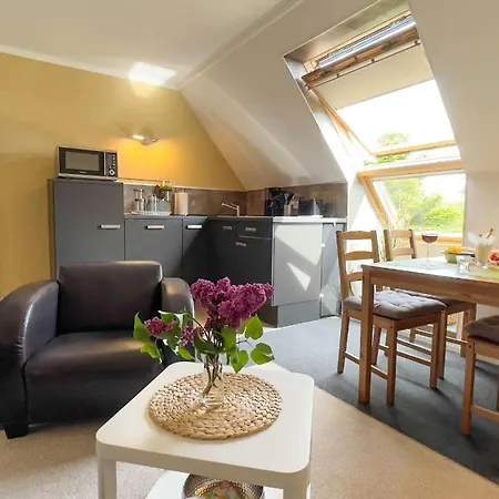 Moderne-ferienwohnung-fuer-4-personen-in-duhnen *