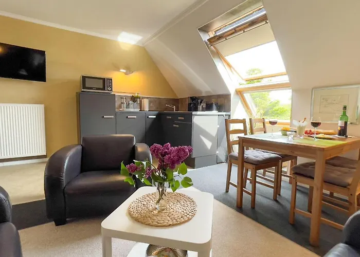 Moderne-ferienwohnung-fuer-4-personen-in-duhnen *